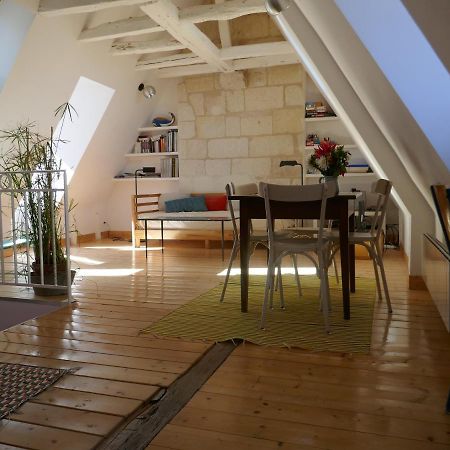 Appartamento L Escalier Rouge Tours Esterno foto